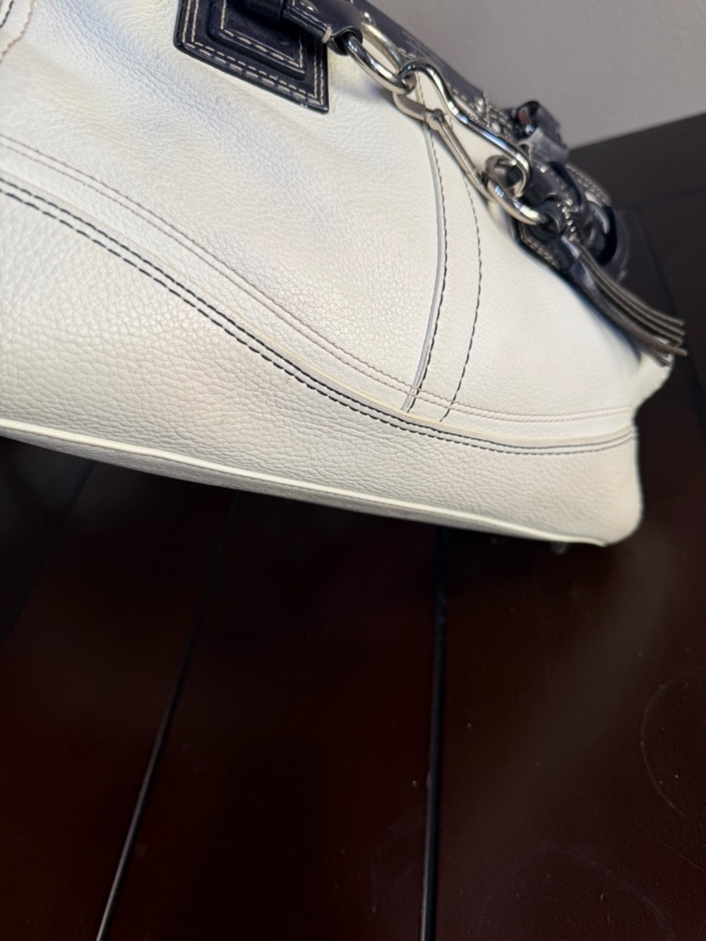 Coach Hampton braided satchel in white and black pebble leather - Picture 7 of 16